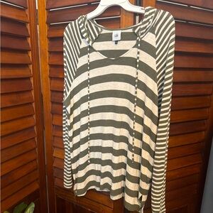 Cabi long sleeve, long light weight hoodie. Size small.